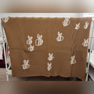 Fin & Vince Bee Blanket